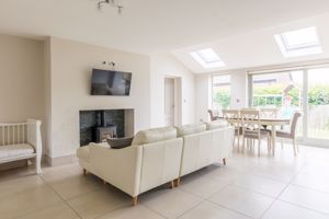 Photo 25- click for photo gallery